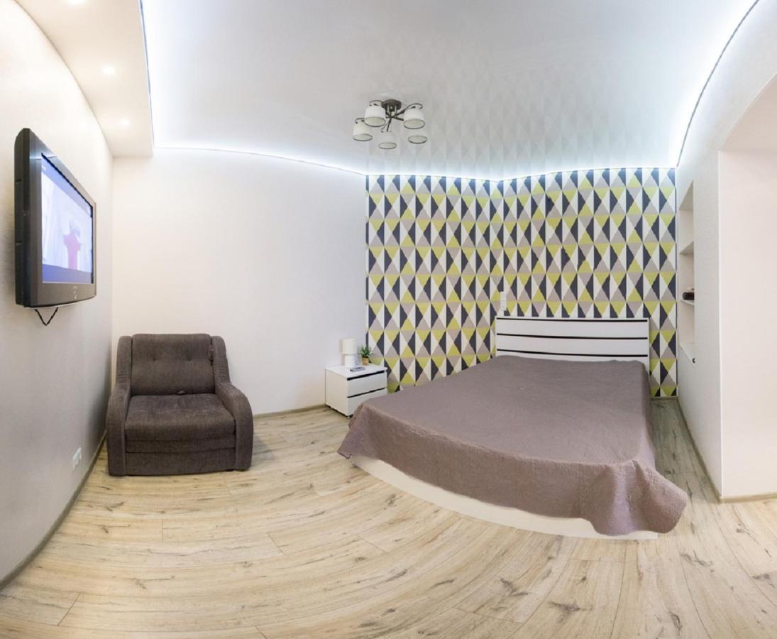Modern Apartments In The Centre - Kuznechna Str. 26/4 Харьков Экстерьер фото